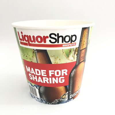 Απομακρυνόμενα κουβάδες από χαρτί με κάλυμμα